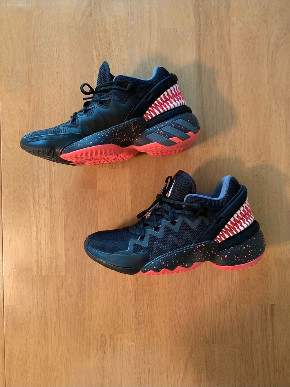 Marvel x Adidas DON Issue 2 Venom Basketball Sneakers, Size 5 Big Boy Youth